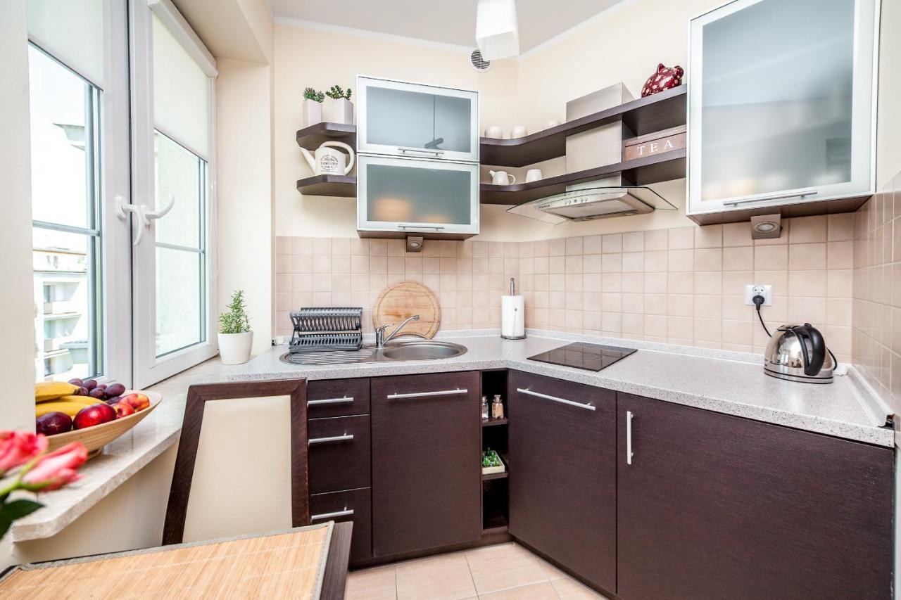 Apartament Wanda W Centrum Kolobrzegu Przy Starowce Exterior foto